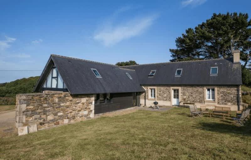 Large Farmhouse With Garden And Sea View For 8 People Locquenole Dış mekan fotoğraf